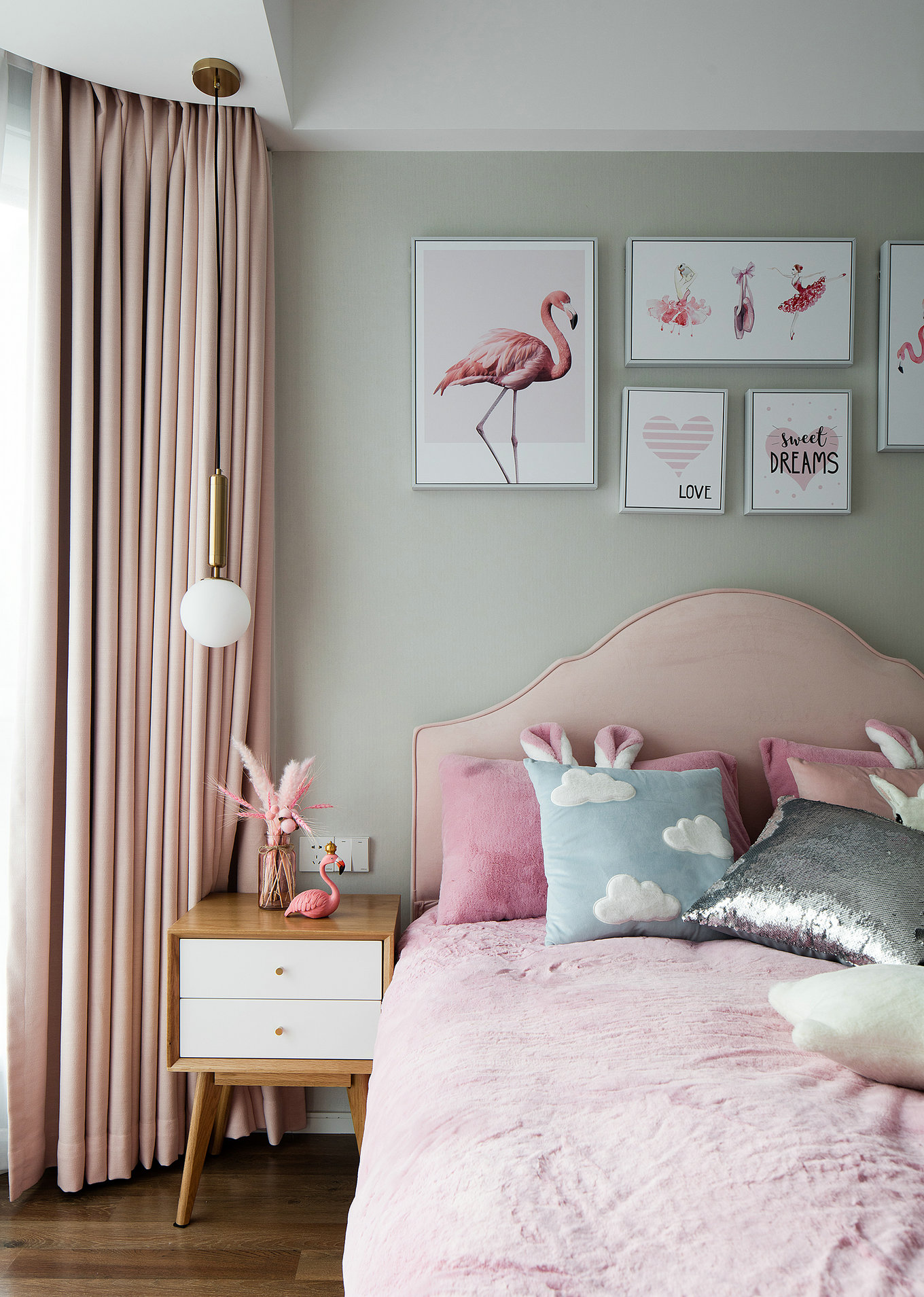 Low Sloped Ceiling Bedroom Ideas